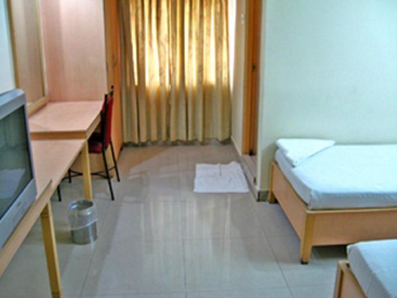 Hotel Padmini Residency Haiderabad Buitenkant foto
